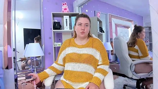 Snapshot of rousse_millers chatting on 04.07.26 rousse millers online show from 04.07.26