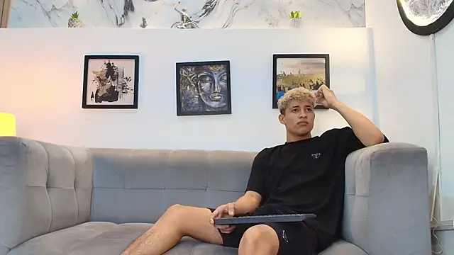 YOUNG GUYS1 online show from 04.19.26