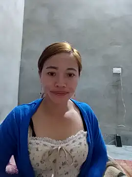 little-effy online show from 12.18.25