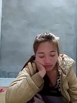 little-effy online show from 01.08.26