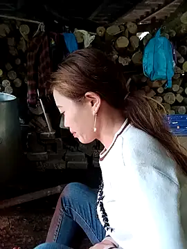 little-effy online show from 01.18.26