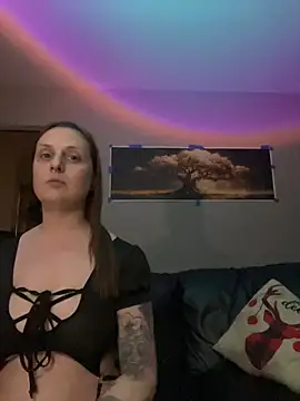 kingNQueen1211 online show from 05.10.26