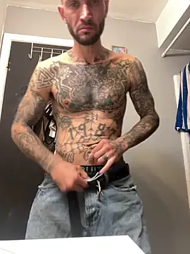 kingNQueen1211 online show from 06.06.26