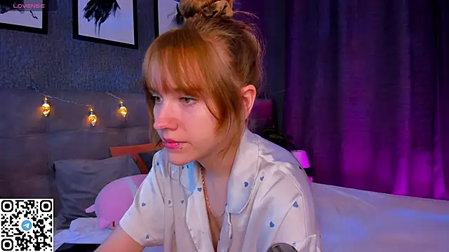 EmmaPratt online show from 12.20.25