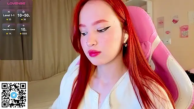 Snapshot of sunflare_ chatting on 02.28.26 sunflare online show from 02.28.26