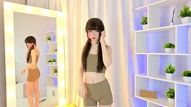 ViollaBloom online show from 02.13.26