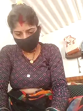 Snapshot of Aaisha_01 chatting on 06.13.26 Aaisha 01 online show from 06.13.26