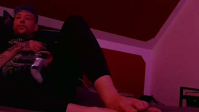 AskAveryAnything online show from 04.22.26