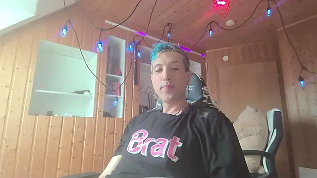 AskAveryAnything online show from 06.13.26