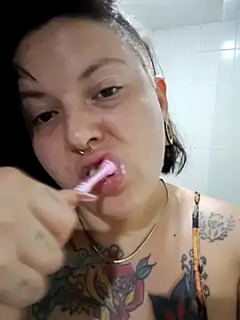 Divine Pouvoir online show from 02.22.26