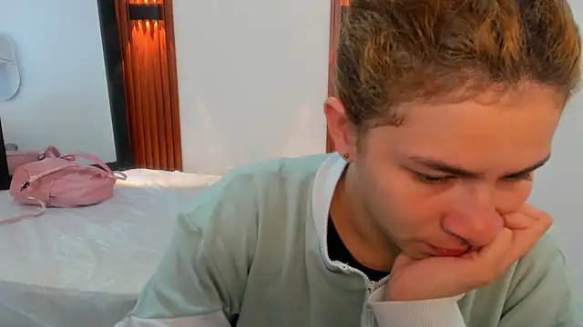 Snapshot of VivianOwen9 chatting on 02.02.26 VivianOwen9 online show from 02.02.26