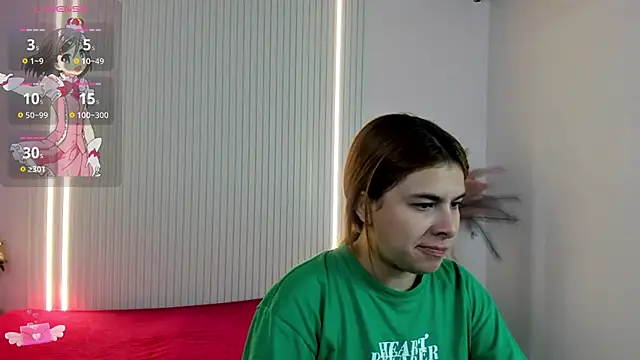 Snapshot of VivianOwen9 chatting on 02.15.26 VivianOwen9 online show from 02.15.26