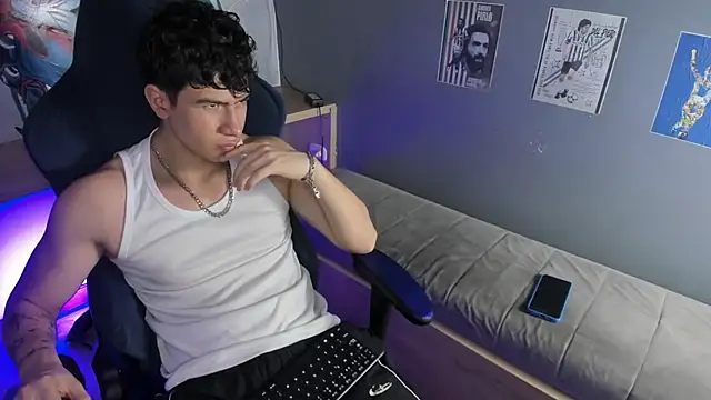 Criss Adams online show from 01.14.26