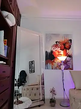 Snapshot of SamantaaJoness chatting on 12.20.25 SamantaaJoness online show from 12.20.25