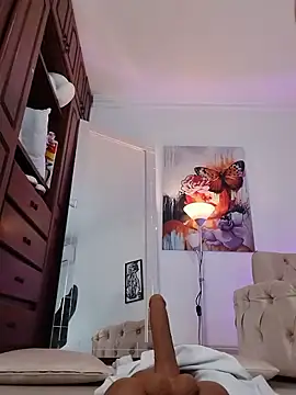 Snapshot of SamantaaJoness chatting on 01.08.26 SamantaaJoness online show from 01.08.26