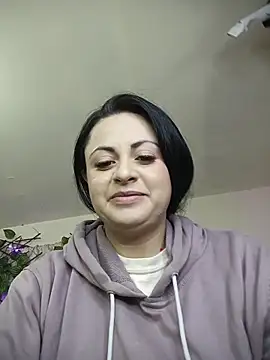 Juli castillo1 online show from 03.07.26