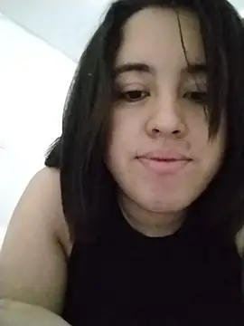 Snapshot of Missnia chatting on 02.27.26 Missnia online show from 02.27.26