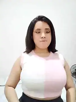 Missnia online show from 04.08.26