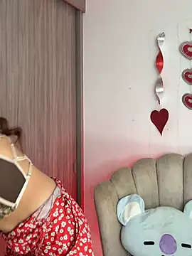 Tamaraserra online show from 04.10.26