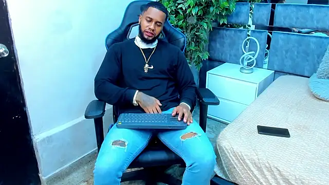 Snapshot of jay_jhonson01 chatting on 02.20.26 jay jhonson01 online show from 02.20.26