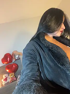 Lena-Williamss online show from 02.15.26