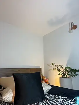 Lena-Williamss online show from 03.31.26