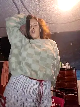 Snapshot of Krolaykate chatting on 12.19.25 Krolaykate online show from 12.19.25