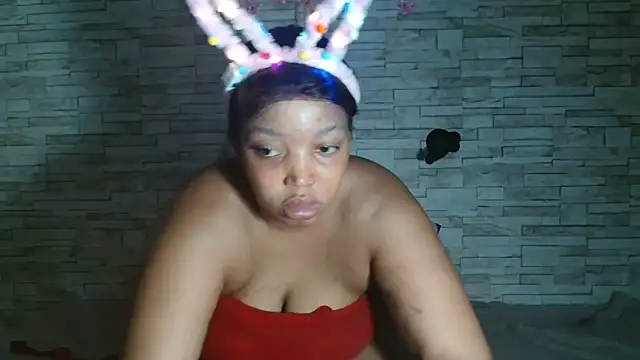 Yellowmellow01 online show from 04.04.26