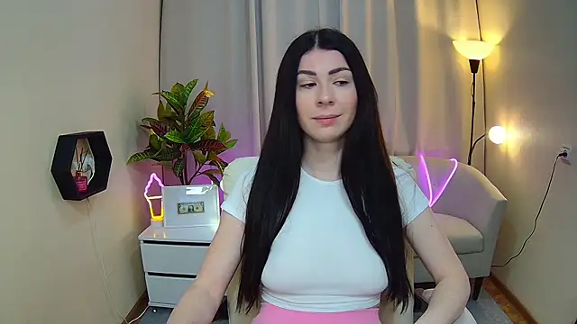 MilaSecret55 online show from 04.17.26