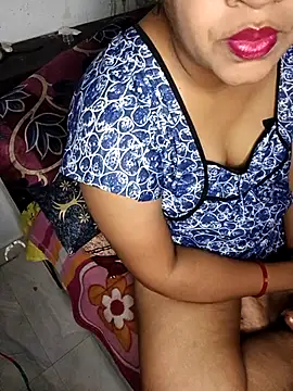 Desi bhabhi299 online show from 02.17.26