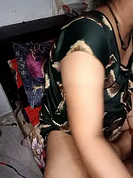 Desi bhabhi299 online show from 04.19.26