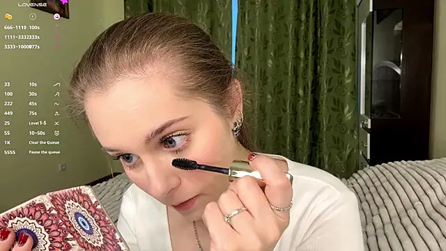 Snapshot of MiaBlanko chatting on 01.08.26 MiaBlanko online show from 01.08.26