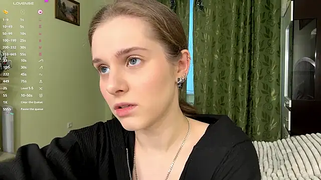 Snapshot of MiaBlanko chatting on 01.09.26 MiaBlanko online show from 01.09.26