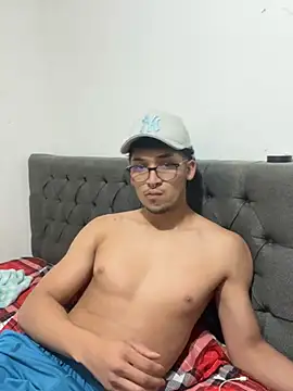 Snapshot of toritoga chatting on 02.12.26 toritoga online show from 02.12.26