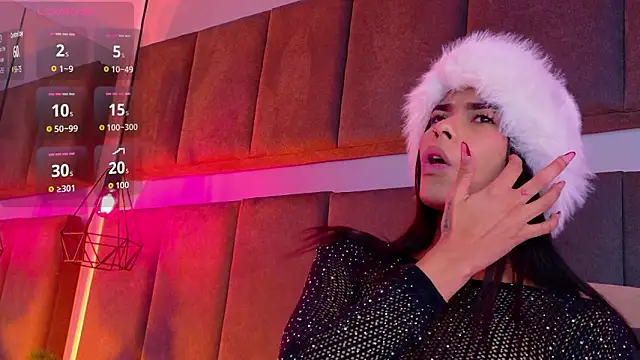 luna blannco online show from 02.23.26