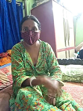 Mr-Mrs-couple online show from 12.14.25