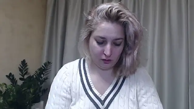 Snapshot of sweetpussy13 chatting on 01.30.25 sweetpussy13 online show from 01.30.25