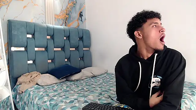 DIAMOND BLACKS online show from 04.10.26