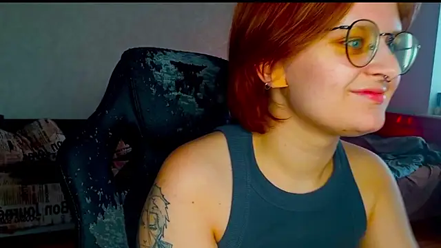 Snapshot of SonyaDew chatting on 01.08.26 SonyaDew online show from 01.08.26