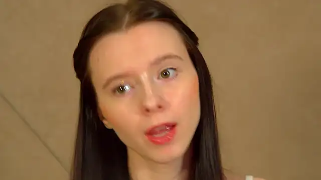 ArinaKubrick online show from 04.14.26