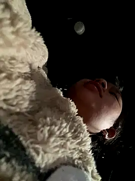 Nika-be online show from 12.19.25