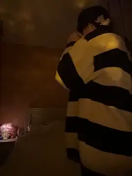 SilkyMira online show from 03.29.26