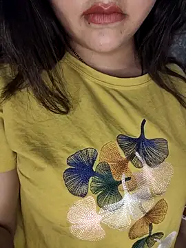 Snapshot of Wanii32 chatting on 04.15.26 Wanii32 online show from 04.15.26