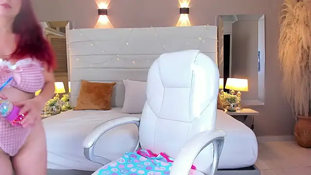 Snapshot of maturexxx_ chatting on 11.12.25 maturexxx online show from 11.12.25