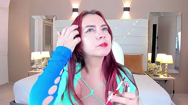 Snapshot of maturexxx_ chatting on 11.15.25 maturexxx online show from 11.15.25