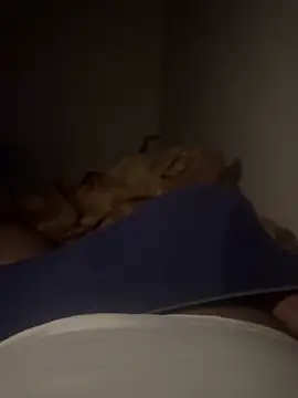 Snapshot of Night_outcam chatting on 12.21.25 Night outcam online show from 12.21.25