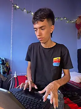 Juan Gomezz26 online show from 04.06.26