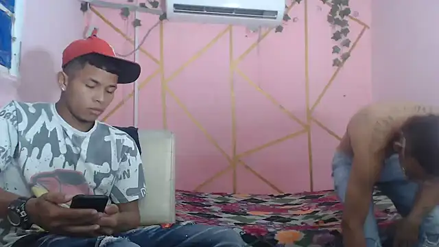 twobigscock23 online show from 04.19.26