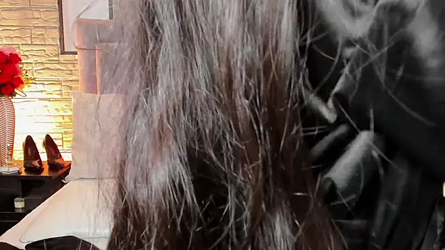 LanaRouse online show from 01.31.26