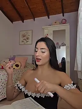 Snapshot of Esmeralda_Rossi chatting on 02.10.26 Esmeralda Rossi online show from 02.10.26